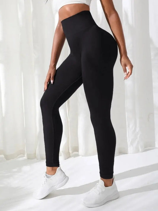 The Elevate Seamless Leggings from the Everyday Luxe at Lavishly Me