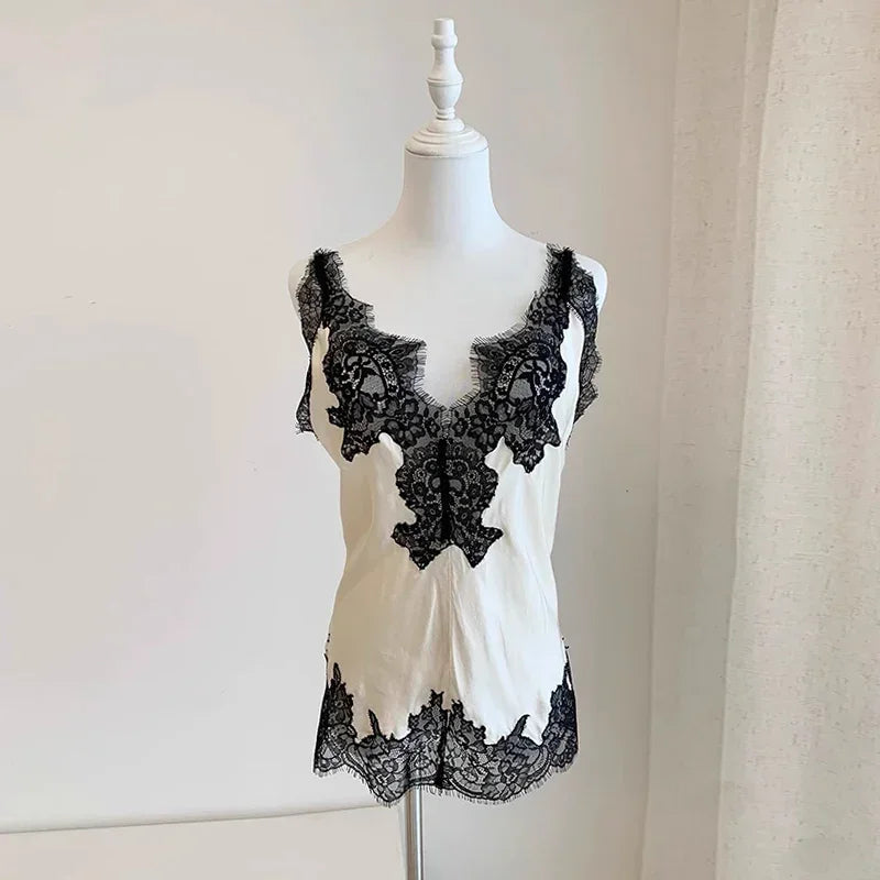The Verona Lace Colorblock Vest