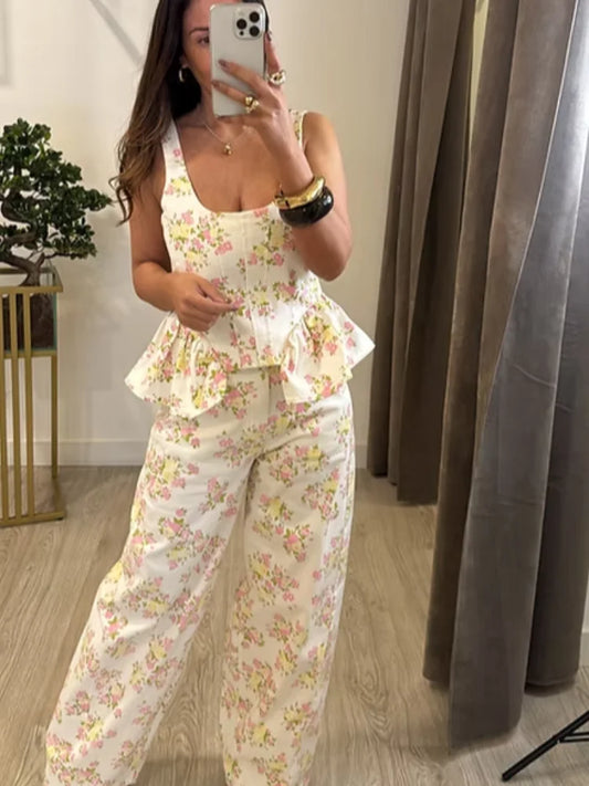 The Paloma Floral Pant Set from the Resort Luxe at Lavishly Me