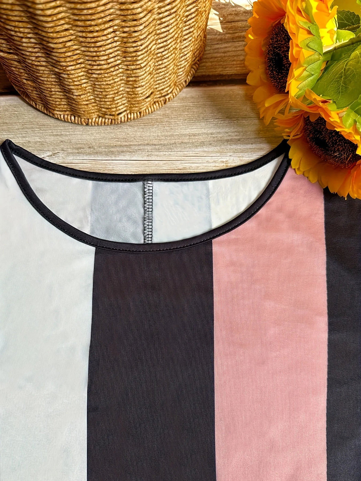 The Raquel Pockets Print Mini Dress