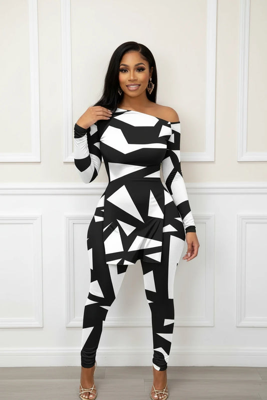 The Fiora Monochrome Printed Top & Flared Pants Set