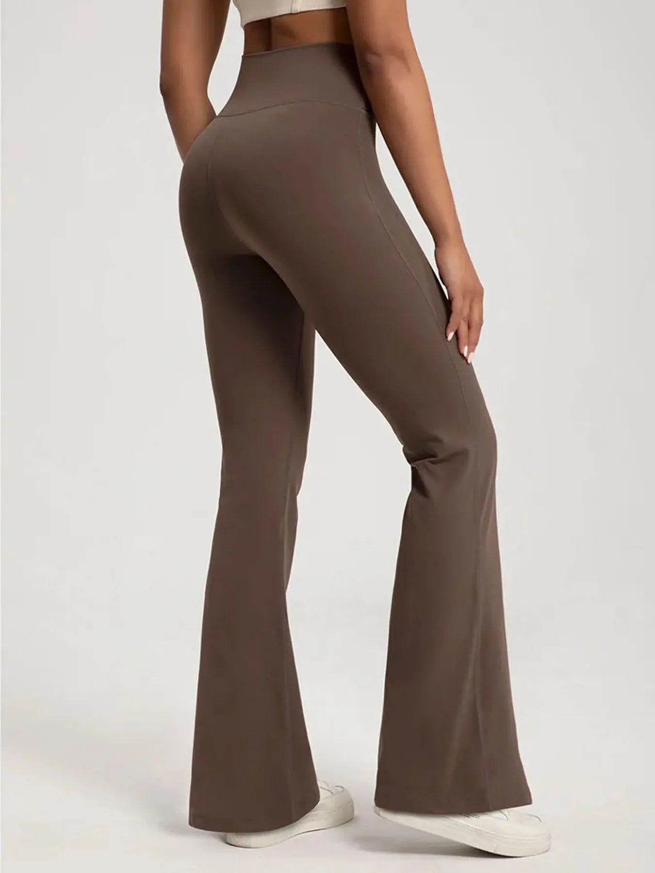 The Lift & Flare Yoga Pants