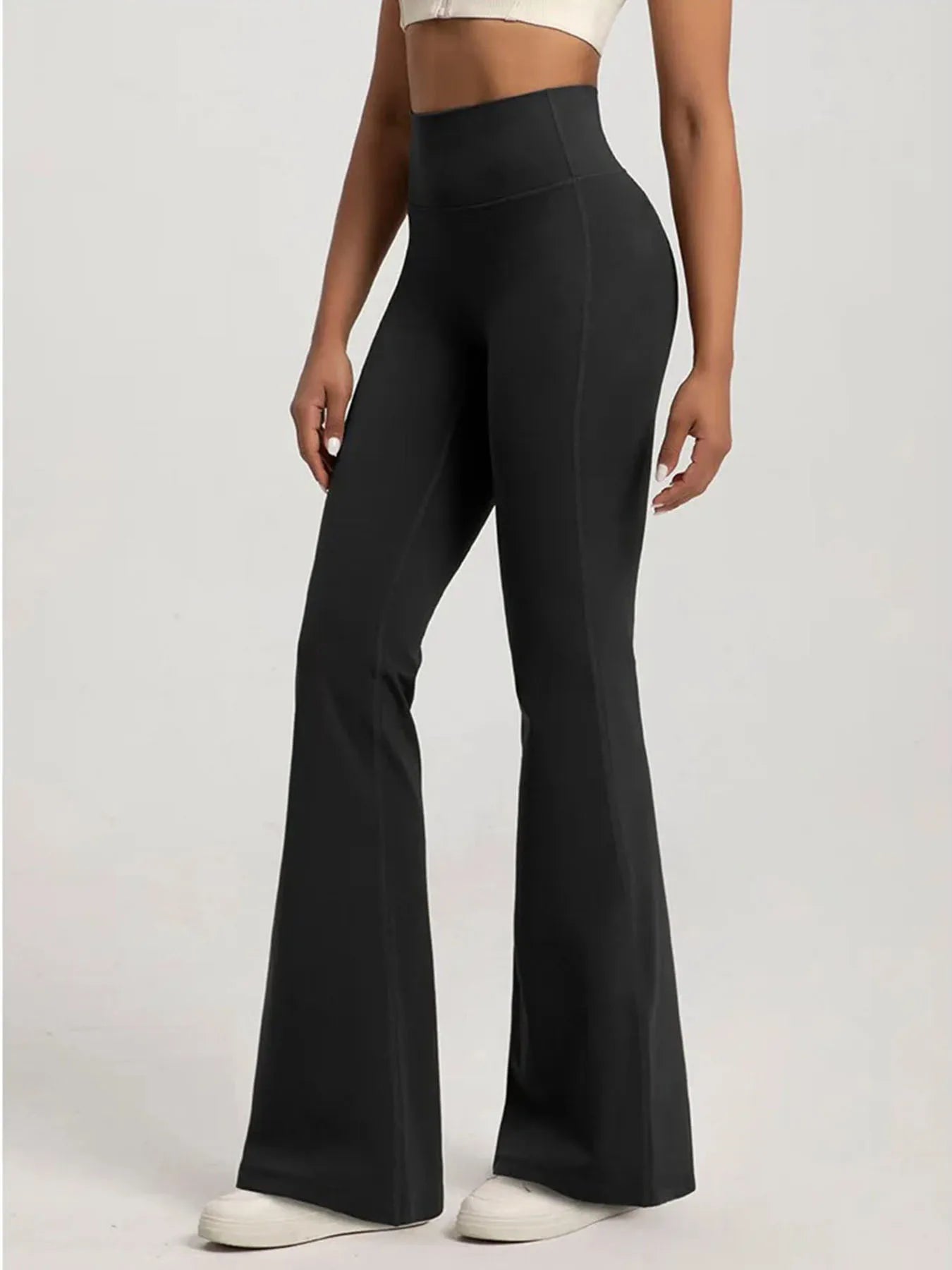 The Lift & Flare Yoga Pants from the Everyday Luxe at Lavishly Me