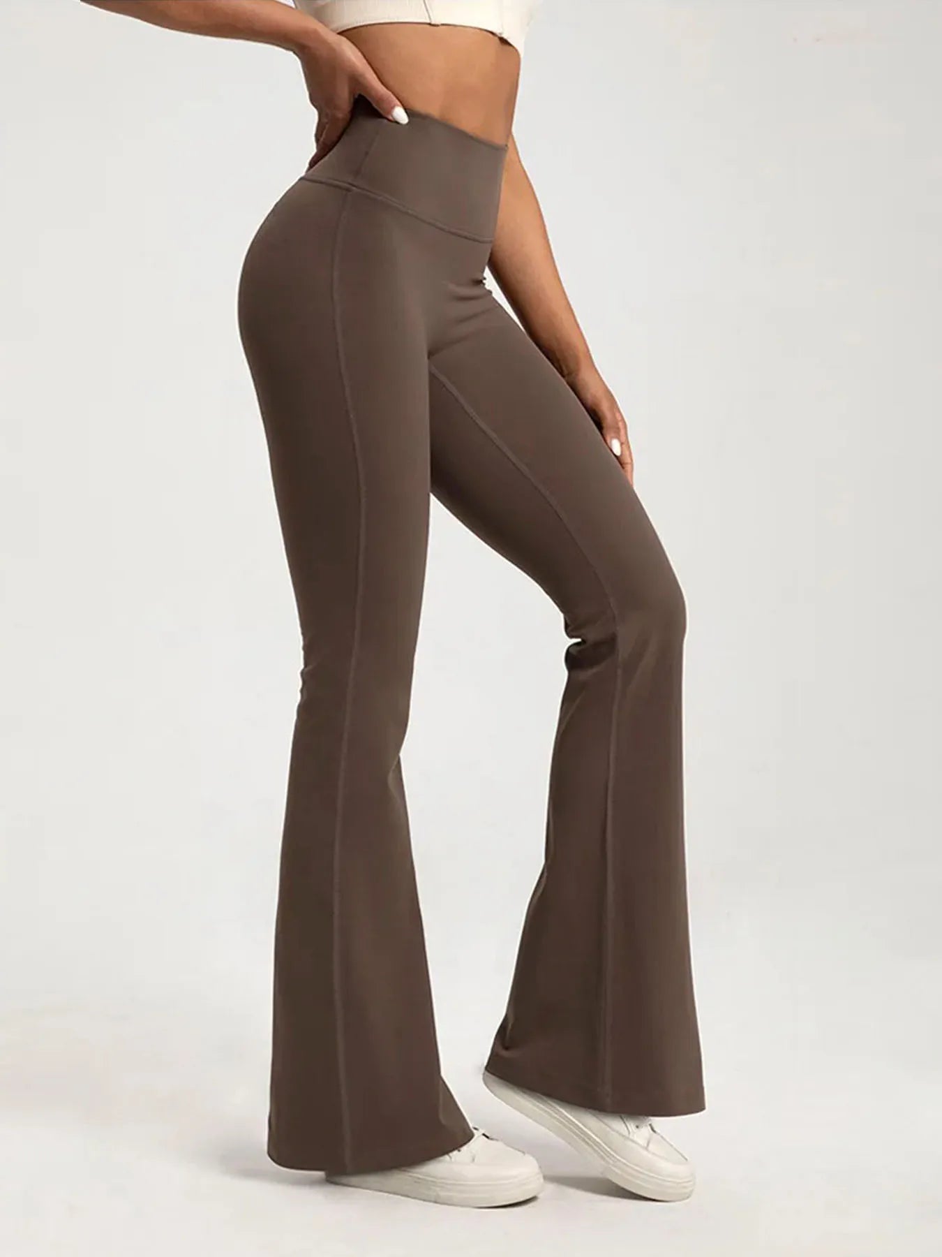 The Lift & Flare Yoga Pants