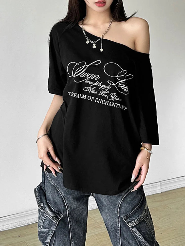 The Main Character Graphic Tee from the Everyday Luxe at Lavishly Me