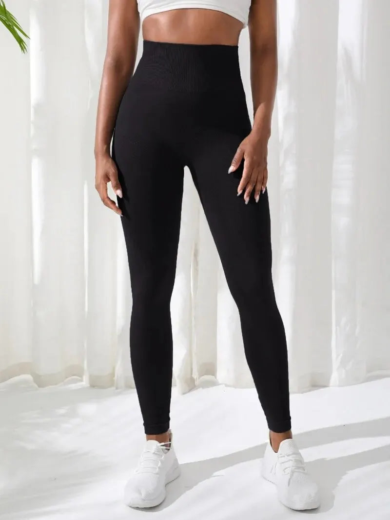 The Momentum High-Rise Seamless Leggings