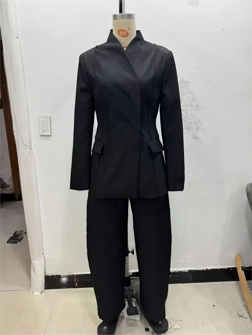 The Fifth Avenue Sculpted Suit